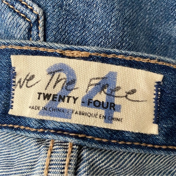 We The Free Button Fly Cut-Off Jean Shorts - Picture 7 of 7